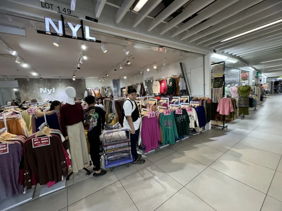Lot Runcit Untuk Disewa di Kenanga Wholesale City — 165 kaki persegi, Pegangan Bebas — gambar 6